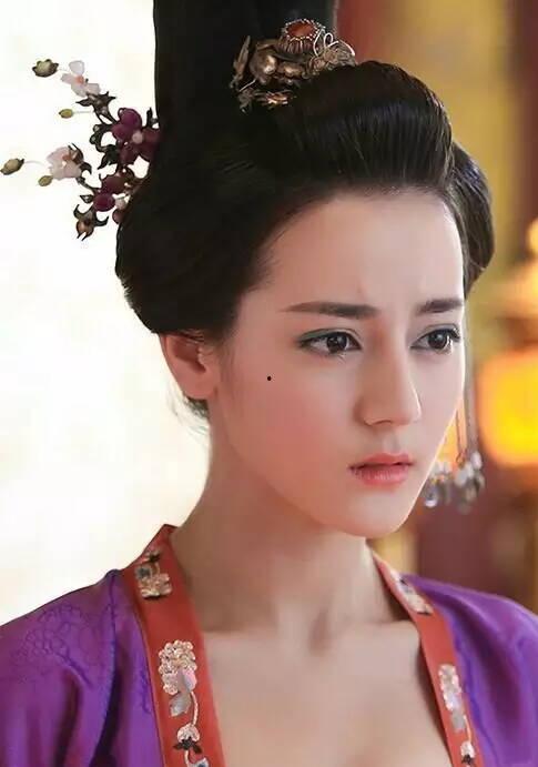 热门话题天公作美,共赏美好时光