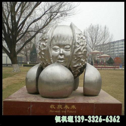 金属雕塑热门话题,当代艺术与工业美学的完美融合
